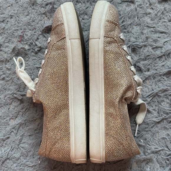 express gold sneakers - Picture 2 of 4